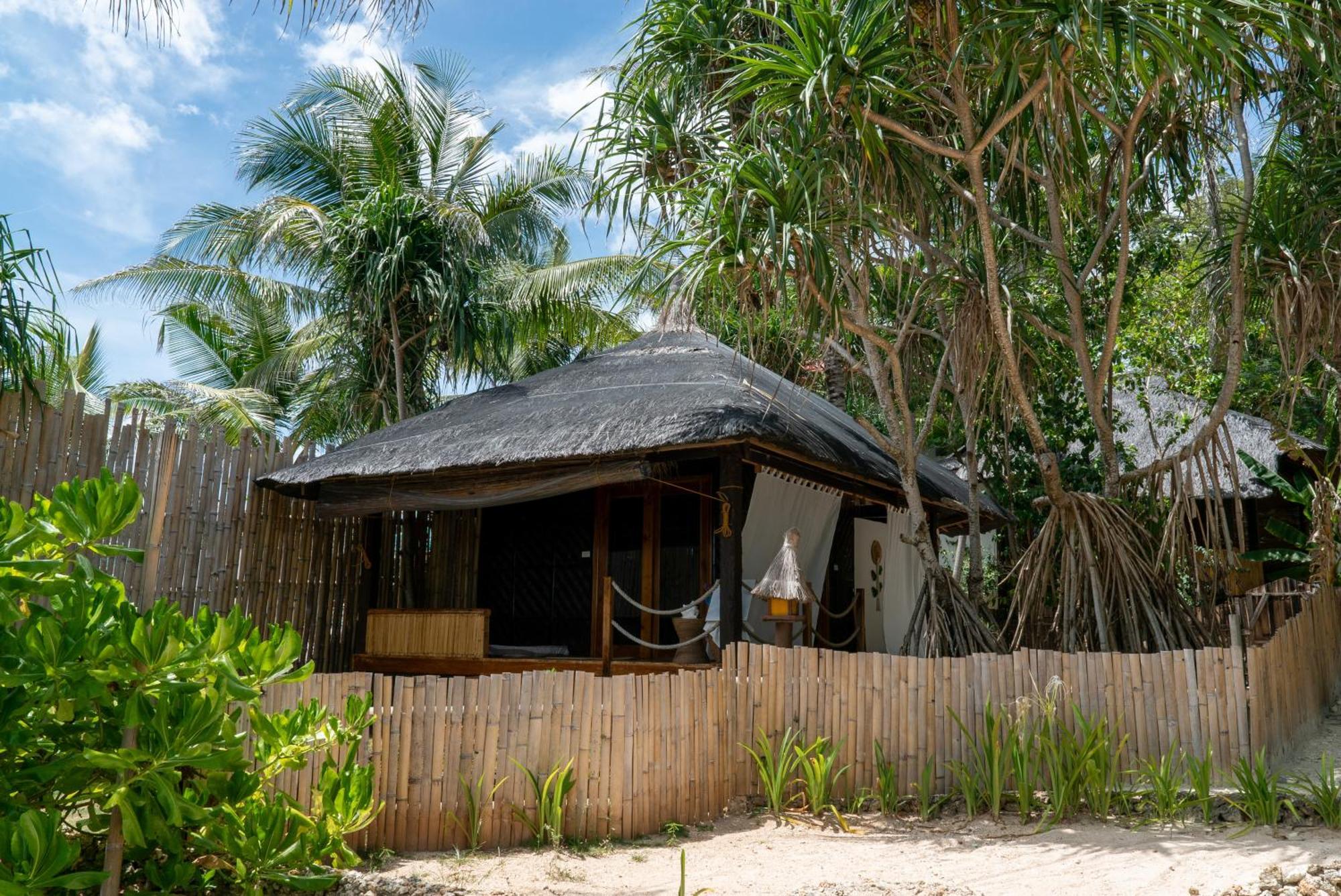 U Story Resort Siquijor Exterior photo